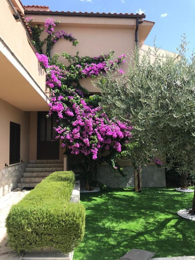 Apartments House Barbara 2 Kornić Dış mekan fotoğraf